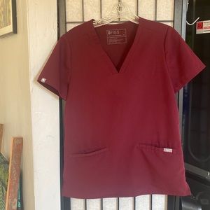 Figs Burgundy Casma Scrub Top XS